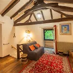 Maison Rustique Independant, Avec Jardin, Ideal Familles, Proche Centre De Holiday home Figeac