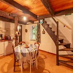 Maison Rustique Independant, Avec Jardin, Ideal Familles, Proche Centre De Figeac