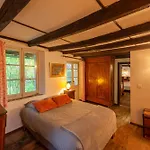 Maison Rustique Independant, Avec Jardin, Ideal Familles, Proche Centre De *