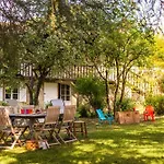 Maison Rustique Independant, Avec Jardin, Ideal Familles, Proche Centre De *